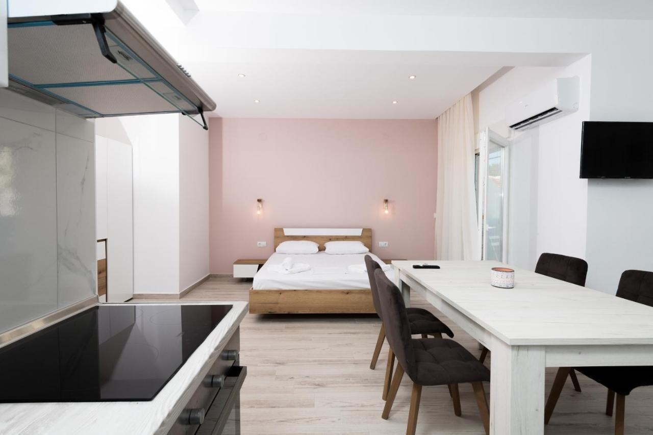 Diamanti Apartments Downtown Liménasz Kültér fotó
