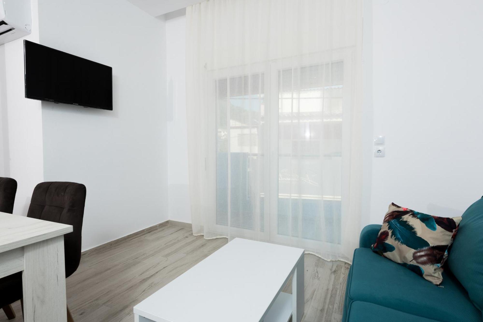 Diamanti Apartments Downtown Liménasz Szoba fotó