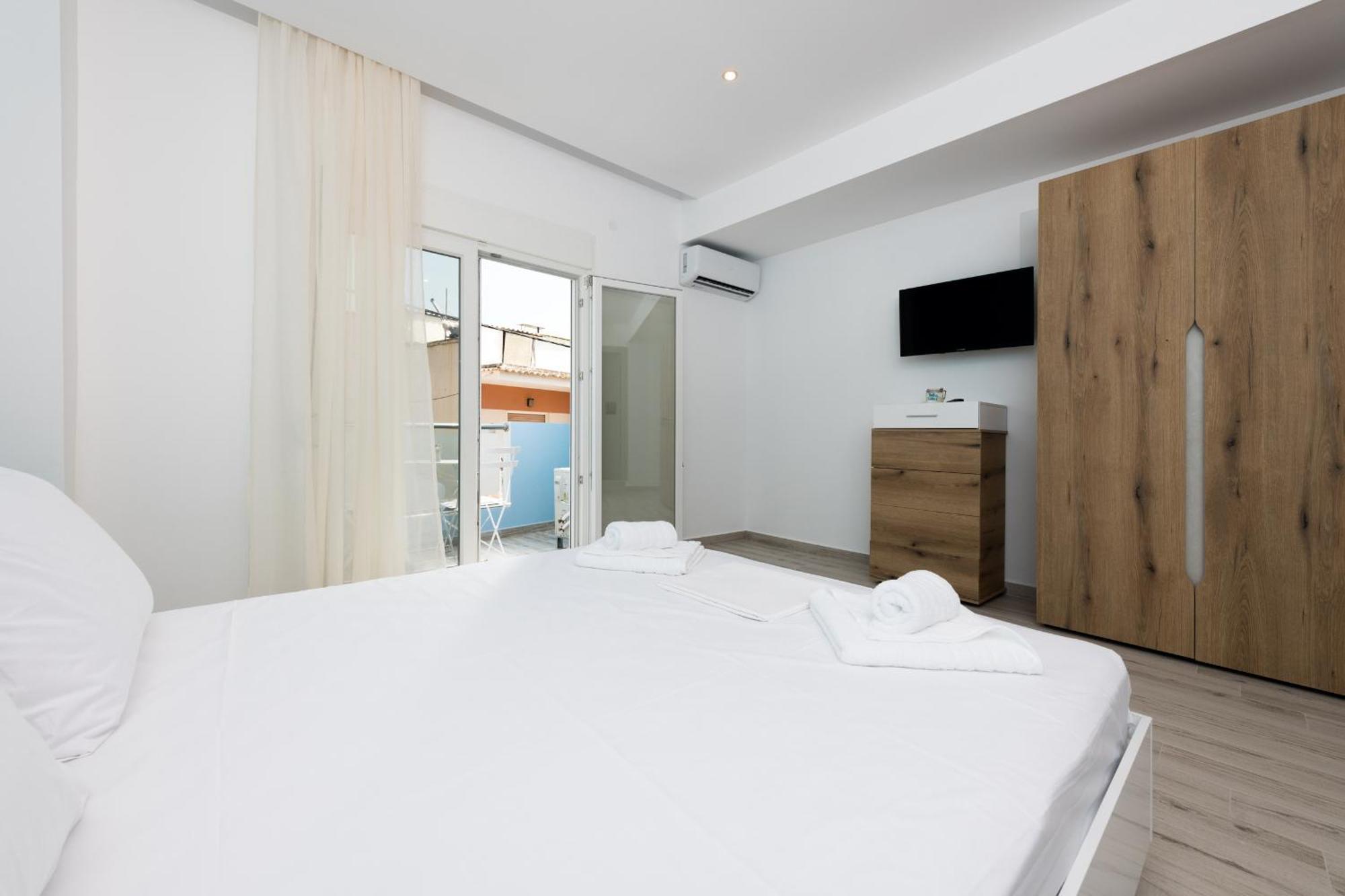 Diamanti Apartments Downtown Liménasz Szoba fotó